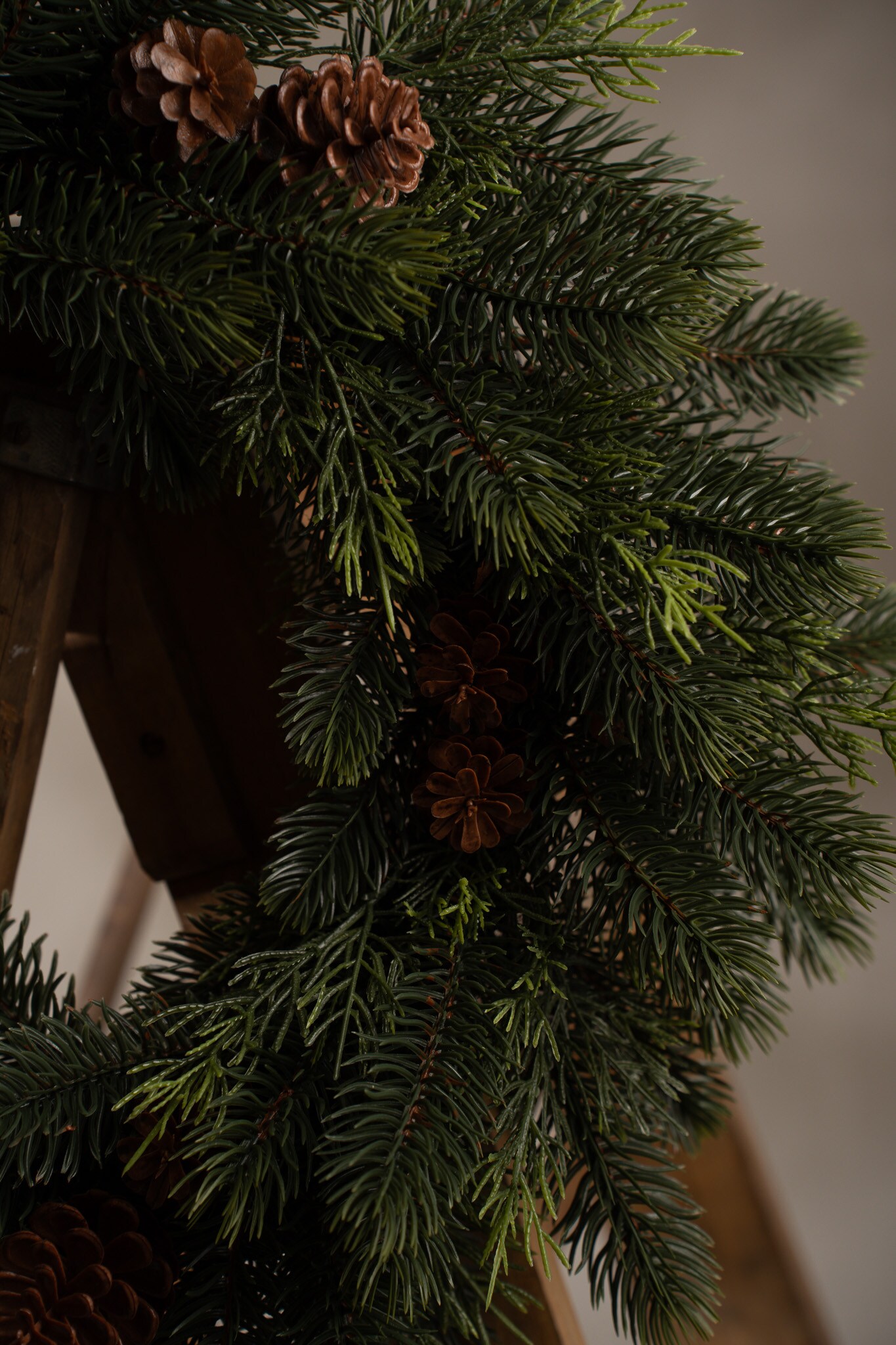 Grankrans med kottar