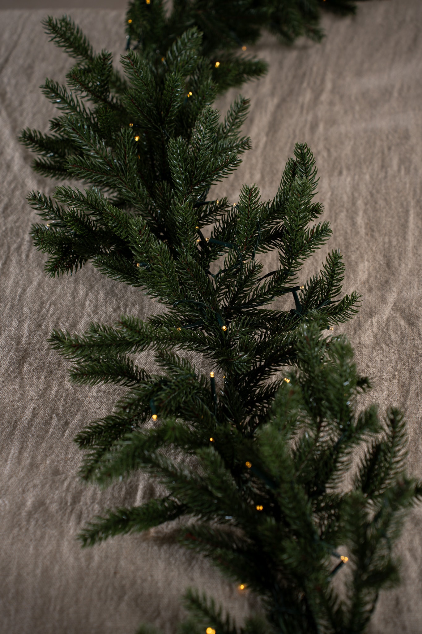 Grangirlang med belysning