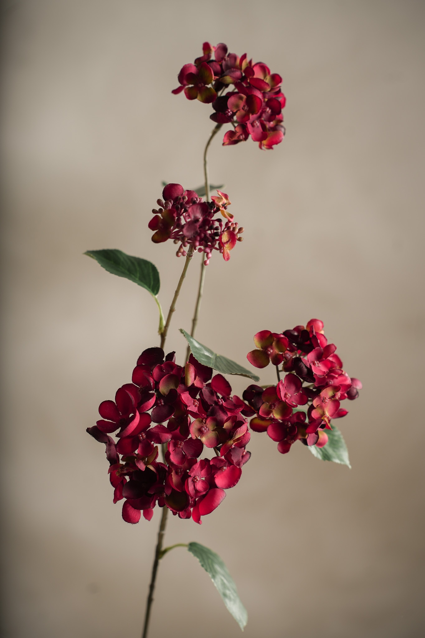 Konstgjord röd Hortensia 80cm